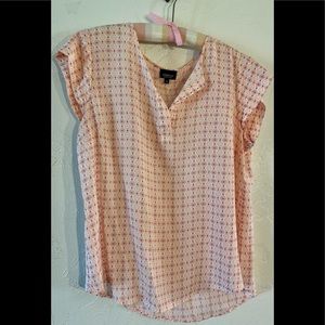 Jones & Co. short sleeve blouse
